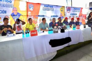 Todo listo para el Partido de Leyendas en Los Mochis
